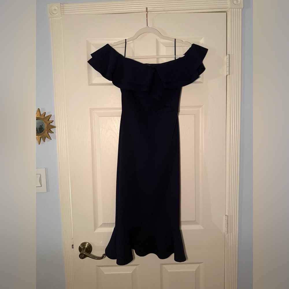Elegant Navy Off-Shoulder Dress Size 6